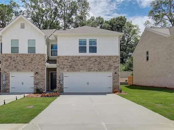 329 Navigator Ln, McDonough, GA 30253