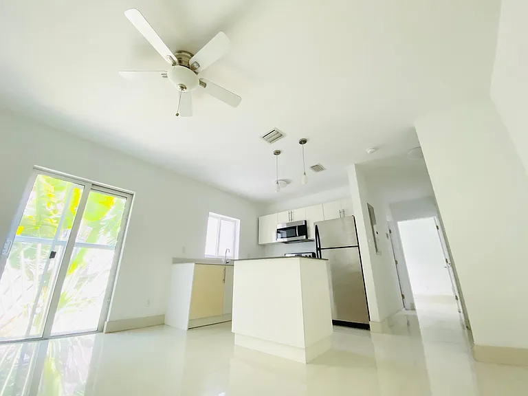 6893 Bay Dr #203 — Photo 1