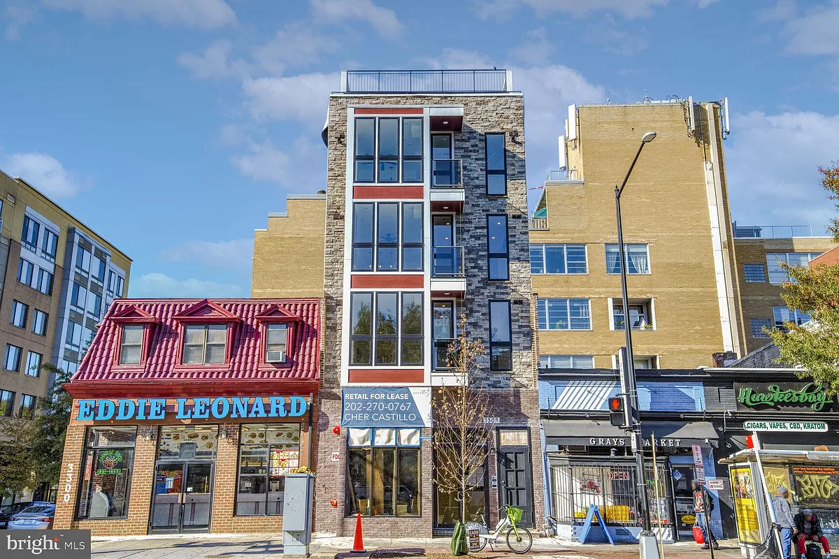 Building Photo - 3304 Georgia Ave NW #2B