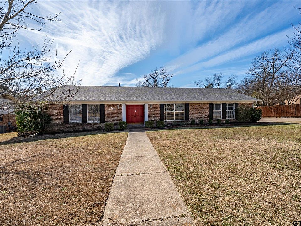 1st image of 1921 Sterling Dr