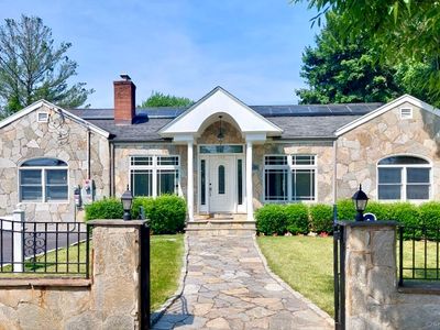 90 Courtland Avenue, Stamford, CT, 06902