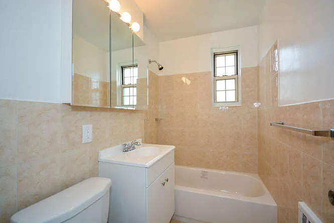 69-16B 213th St #284 — Photo 4