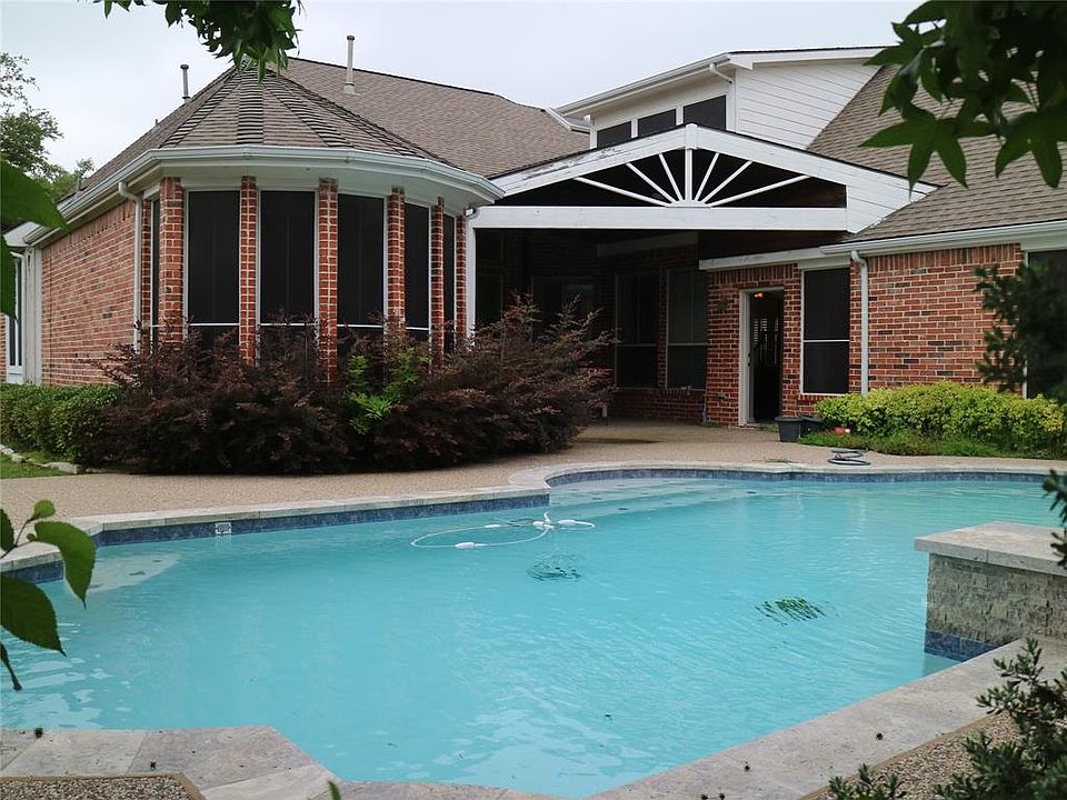 1st image of 2301 Stacia Dr