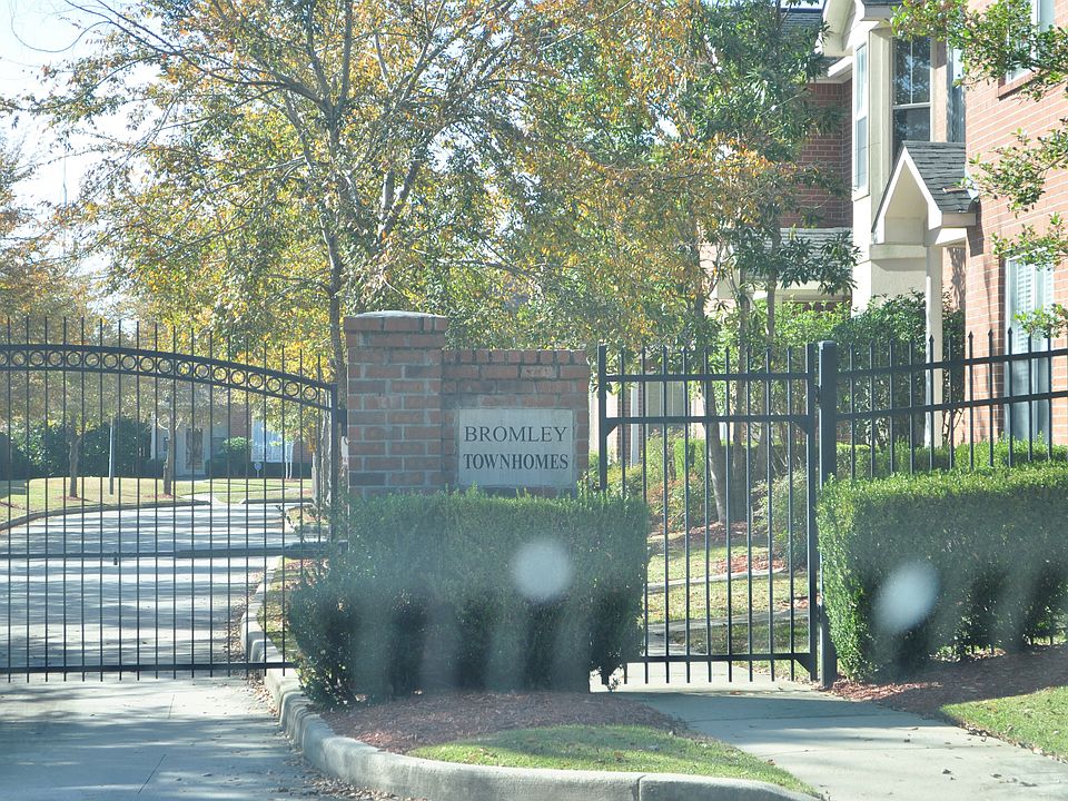 Complex Entrance