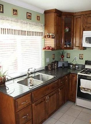 5th image of 8605 Covina St