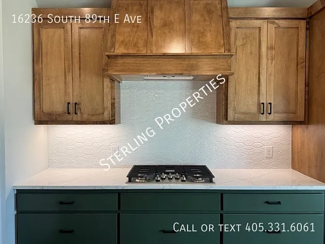 16236 S 89th East Ave — Photo 21