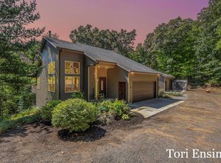 11701 Baker Rd, Greenville, MI 48838