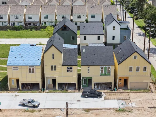 3908 Zina Way, Houston, TX 77018