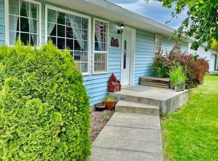 2052 N Ridgeview Dr, Post Falls, ID 83854