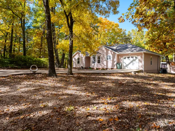 330 Hummingbird Ln, Eureka Springs, AR 72632