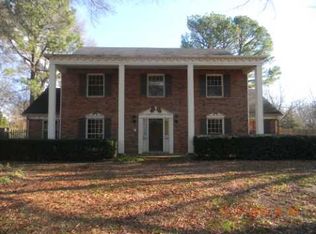 2344 Huntington Fwy, Cordova, TN 38016