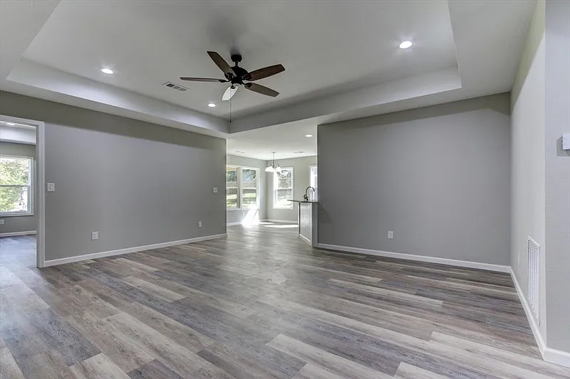 205 Elysian Hills — Photo 2