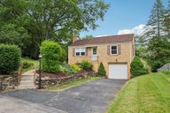 Crestline Dr-S1007-001.jpg