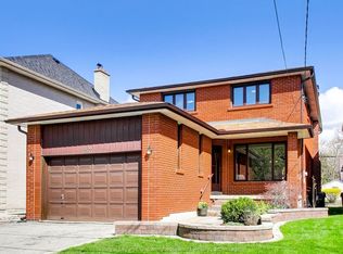 32 Madawaska Ave, Toronto, ON M2M2P9