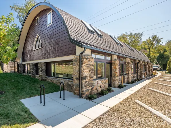 4 Roberts St, Asheville, NC 28801