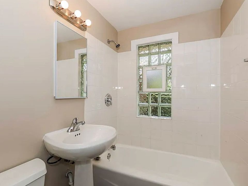 2nd image of 13282 Woodland Dr #13282