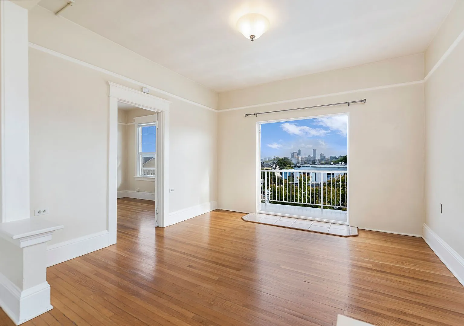 Victoria Apartments — Photo 3