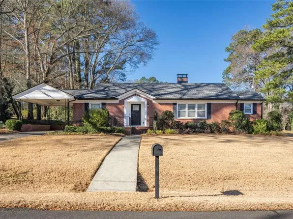 211 Sunset Dr SE, Lindale, GA 30147