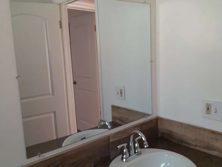 112 E Laurel Ave — Photo 11