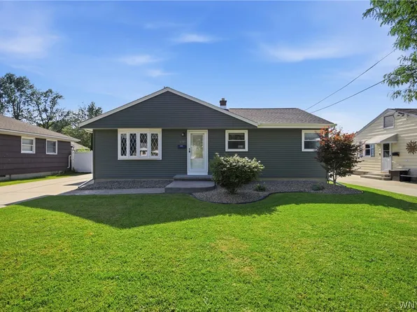 1310 Moll St, North Tonawanda, NY 14120