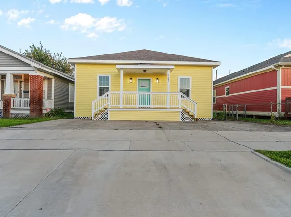 3619 Avenue S, Galveston, TX 77550