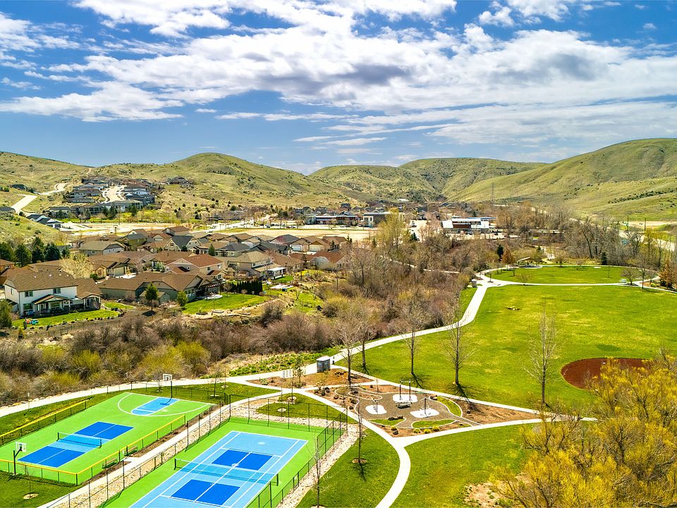 Foothills Heritage Park at Avimor