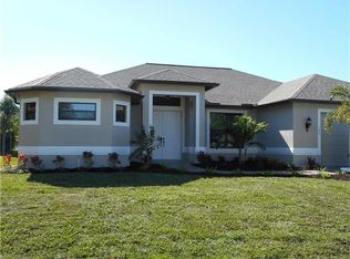 1404 SE 5th Pl, Cape Coral, FL 33990