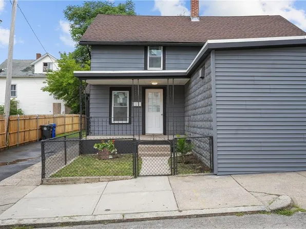 107 Cowden St, Central Falls, RI 02863