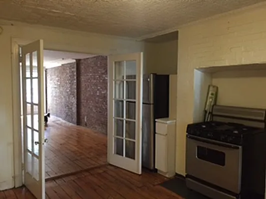 Rented by Twyford Real Estate | media 7