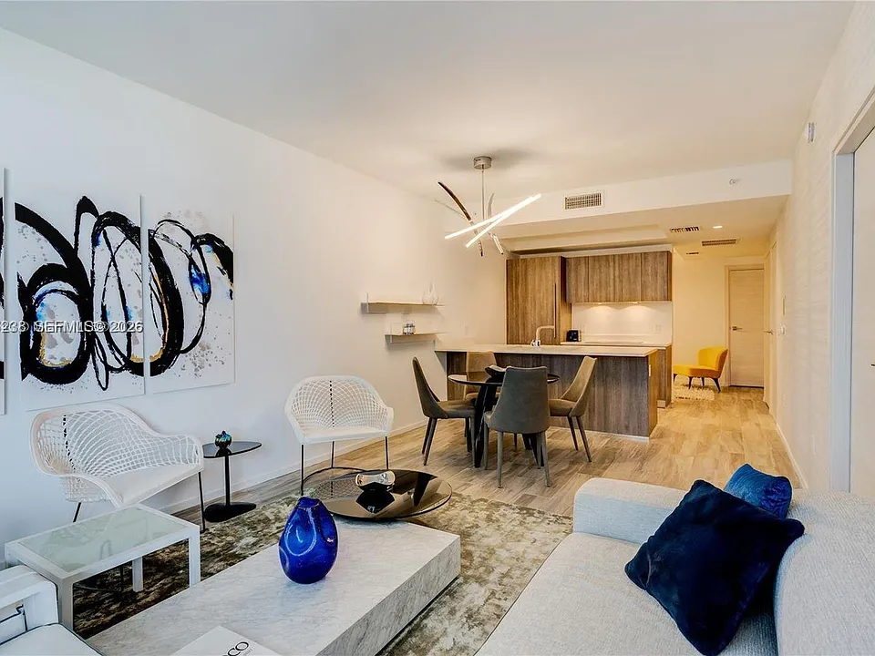 801 S Miami Ave #2906