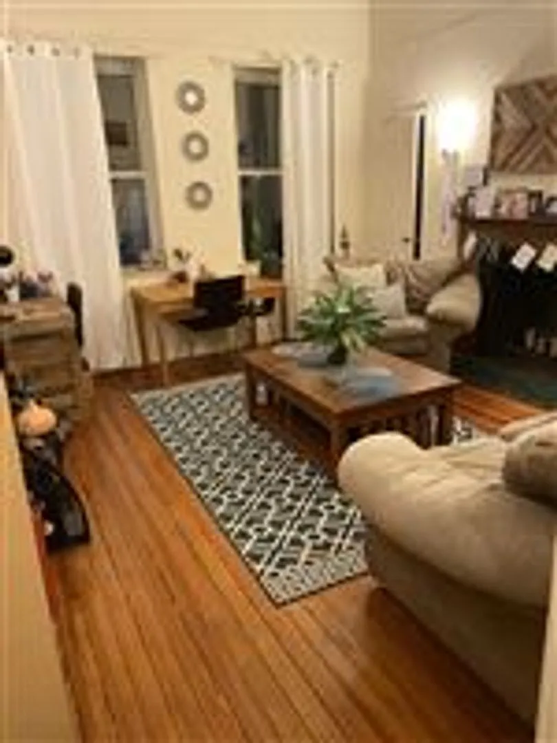 Nice 1 bed in great area — Photo 1