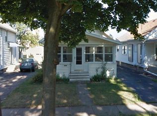 607 N Clemens Ave, Lansing, MI 48912