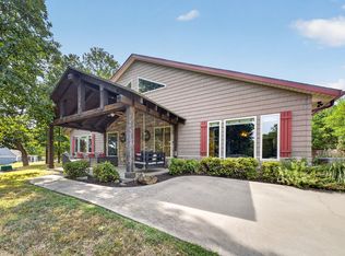59796 E 318th Ln, Grove, OK 74344