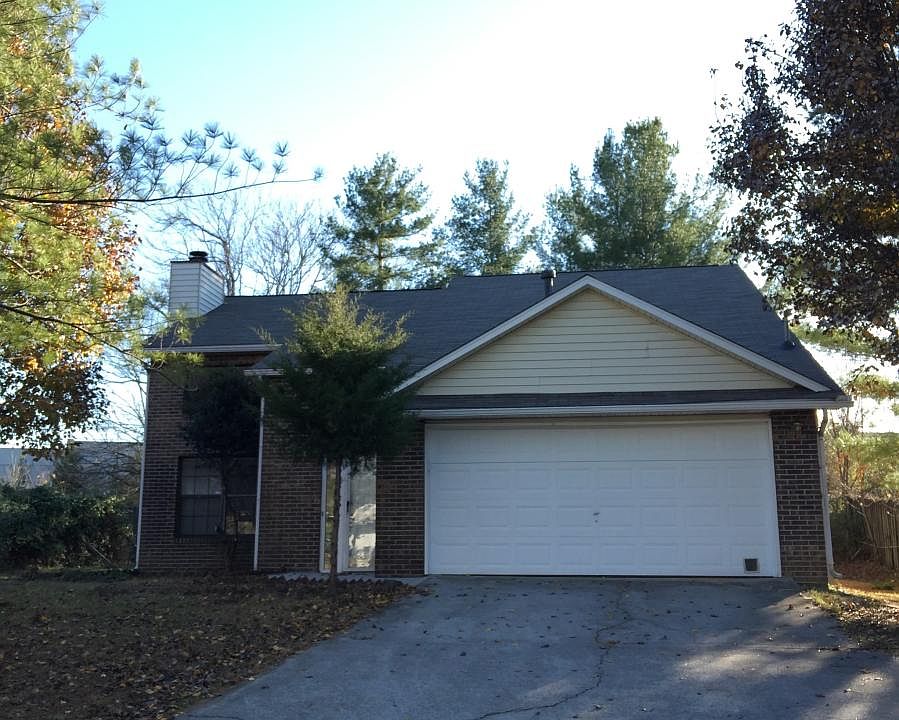 1st image of 207 Buckingham Dr