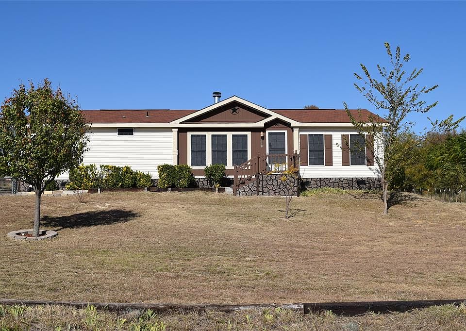 1st image of 118 Kailyn Ln