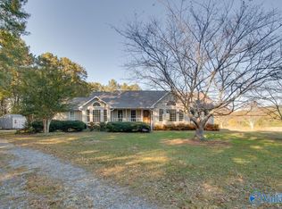 395 Walker Rd, Grant, AL 35747
