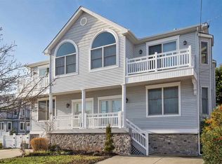 204 N Coolidge Ave, Margate, NJ 08402