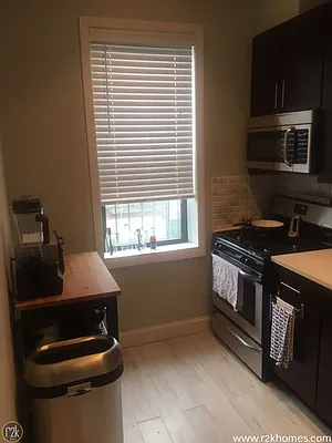 Rented by Realty 2000 Corp | media 16