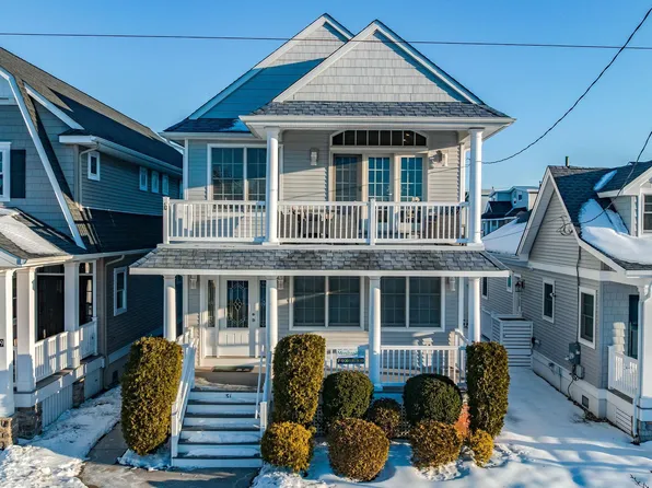 31 Ocean Ave #B, Ocean City, NJ 08226