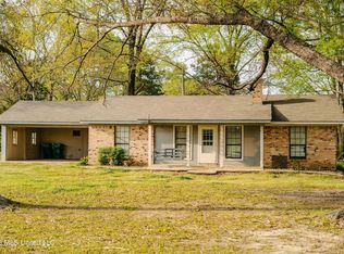 1844 Volley Campbell Rd, Terry, MS