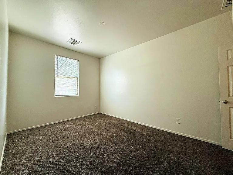 6218 W Laurie Ln — Photo 21