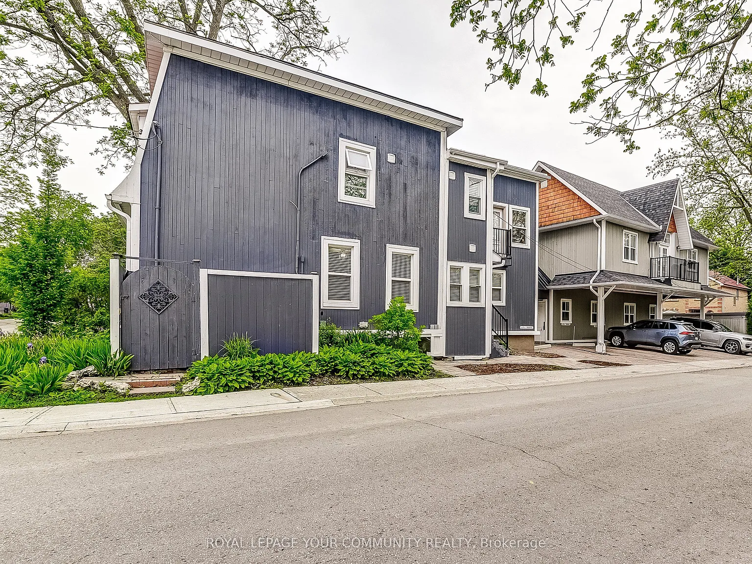 2 bed, $2,575 — Photo 2