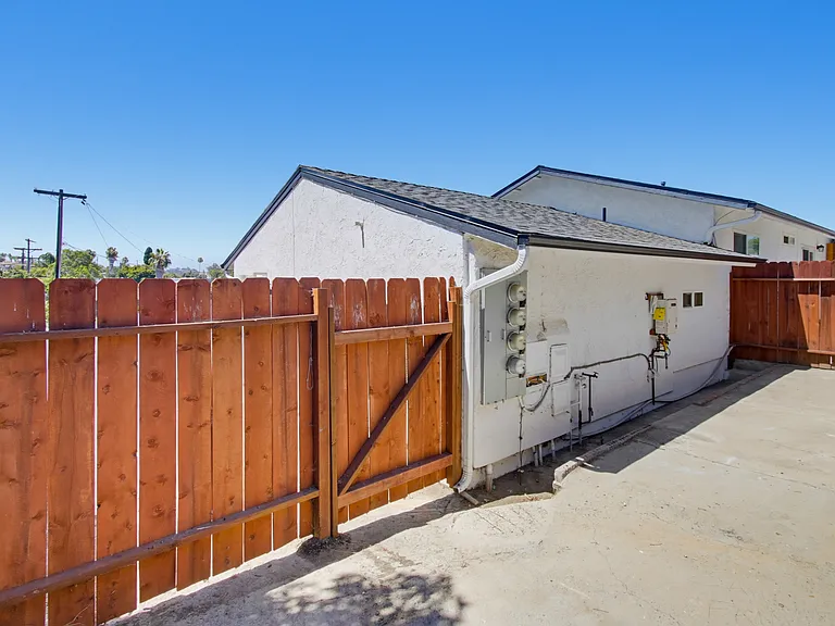 242 E California Ave #242 — Photo 6