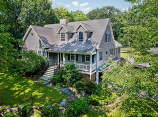 64 Rowe Dr, Fremont, NH 03044