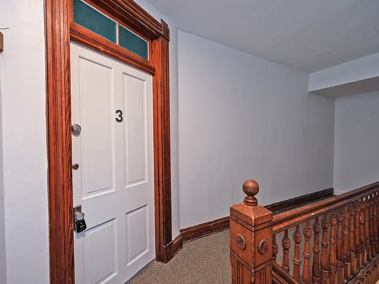 2226 Kemper Ln #3 — Photo 4