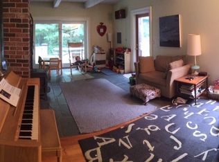 77 Lovers Ln, Gorham, ME 04038