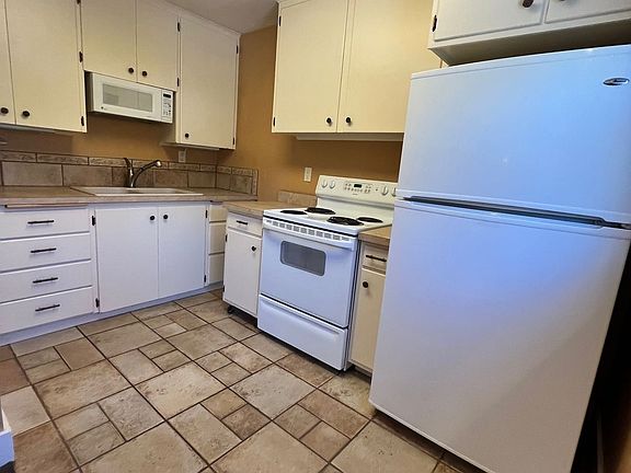 5th image of 1205 S Higgins Ave #1219