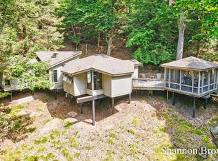 10304 Lost Valley Rd #12, Montague, MI 49437