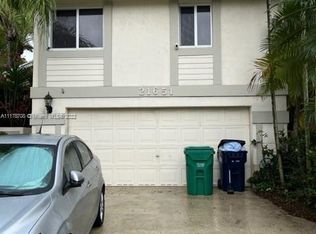 21651 SW 98th Pl, Cutler Bay, FL 33190