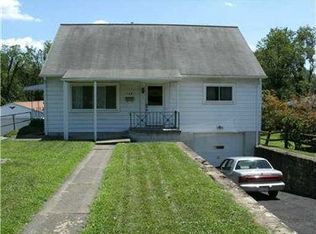 1129 Lewis St, Brownsville, PA